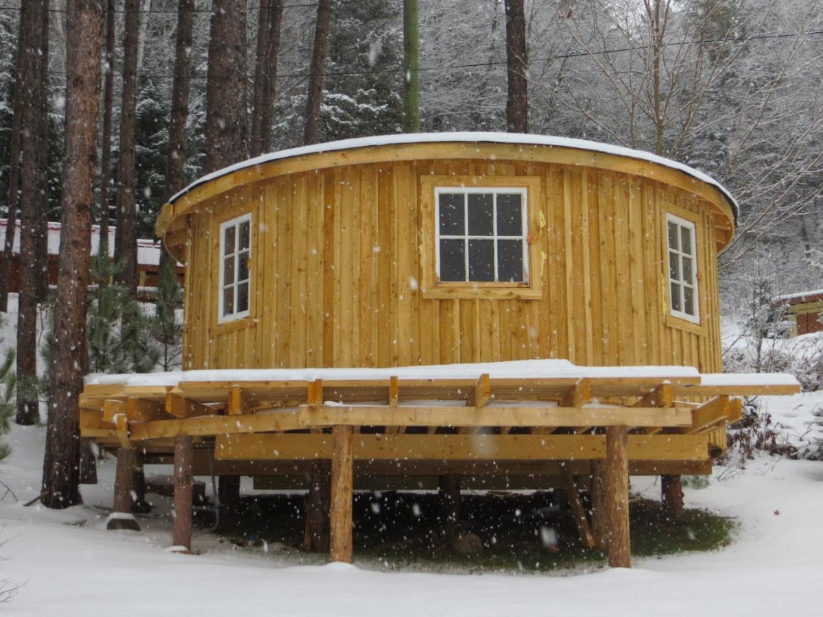 La Maison Sous Les Arbres Saint Roch de Mekinac Exteriér fotografie