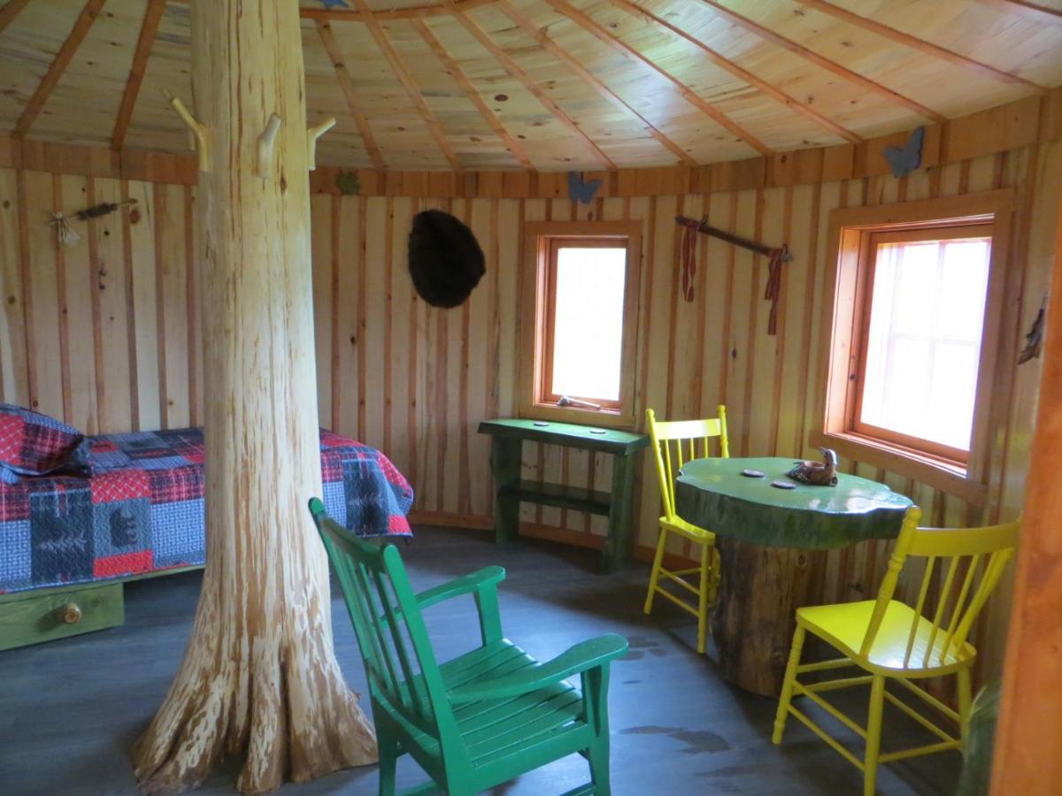 La Maison Sous Les Arbres Saint Roch de Mekinac Exteriér fotografie